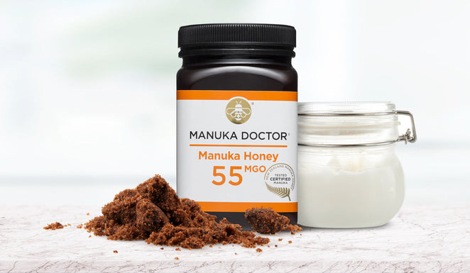 DIY Manuka Honey Lip Scrub